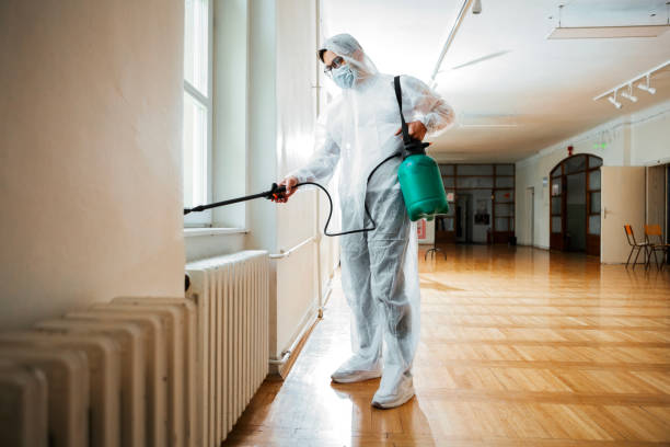 Best Residential Pest Control  in Country Clu, FL